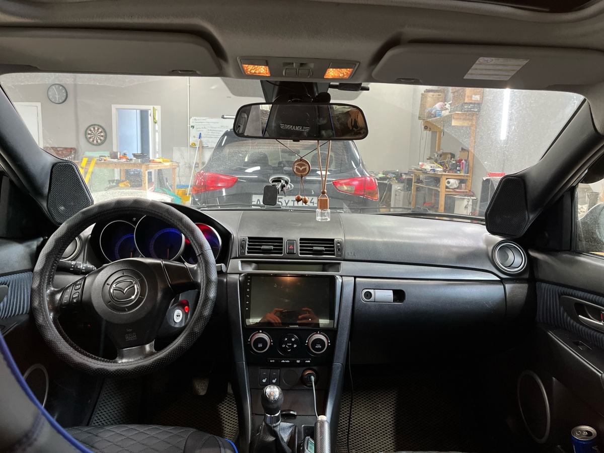 SQ-аудиосистема в Mazda 3